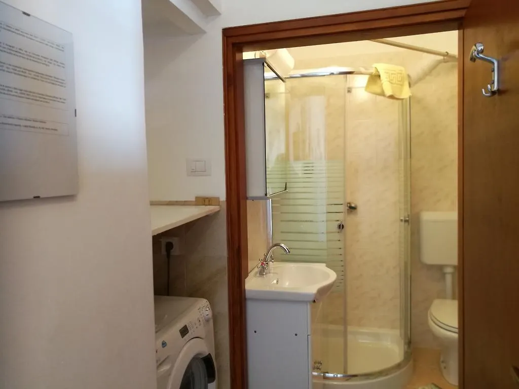 רוביני Apartments Val Mari - Laguna 0*,
